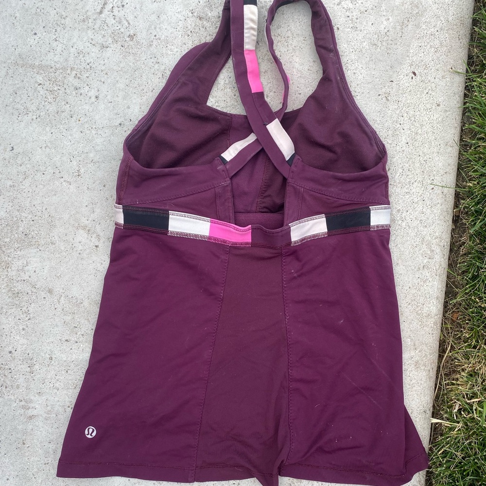 Lululemon tank with cross back. Built in bra.